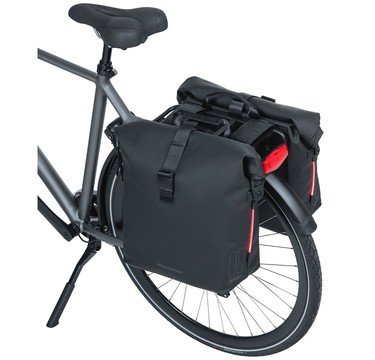 Basil Soho Double bicycle bag Nordlicht